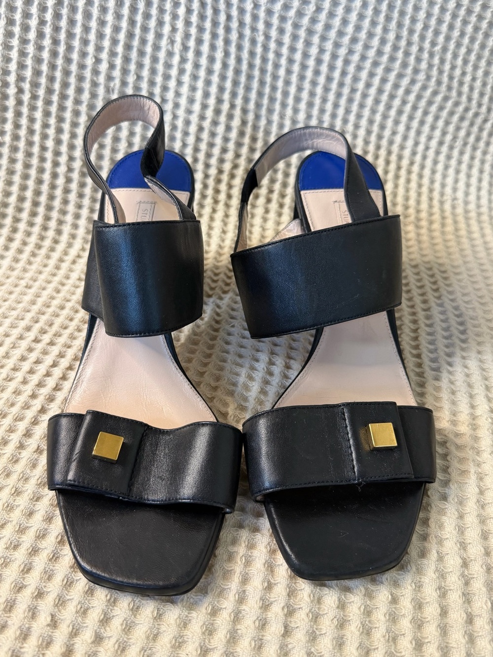 Stuart Weitzman Black Leather Block Heel Sandals Gold Stud Detail Size 9.5M